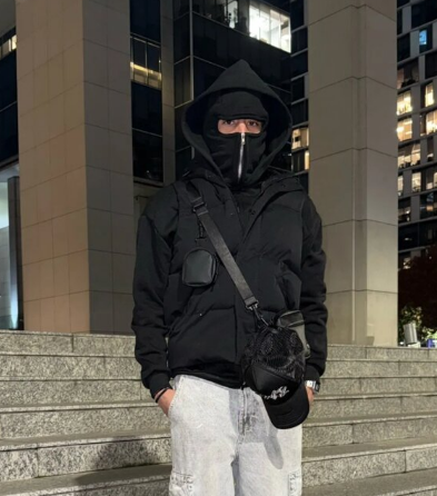 Kevin R.<strong> Cali</strong>